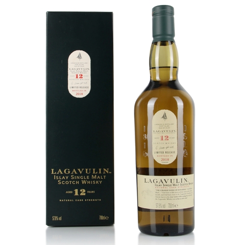 Lagavulin 12 Year Old - 2018 Release