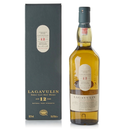 Lagavulin 12 Years Old - 2004 Special Release